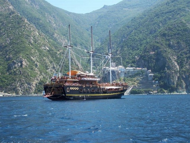 Travella Turzim
